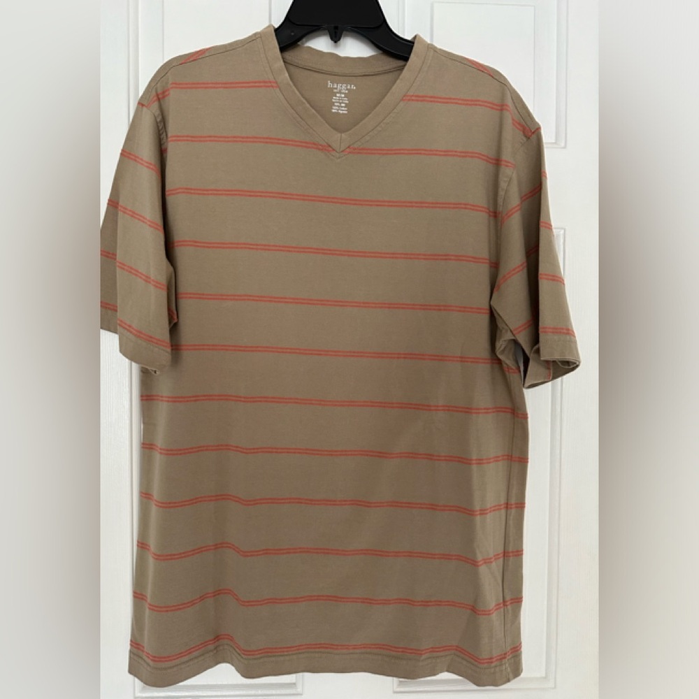 Haggar V-neck T-shirt medium
